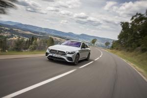 Mercedes-Benz E300 de 4Matic AMG Line Estate 2020 года  (WW)